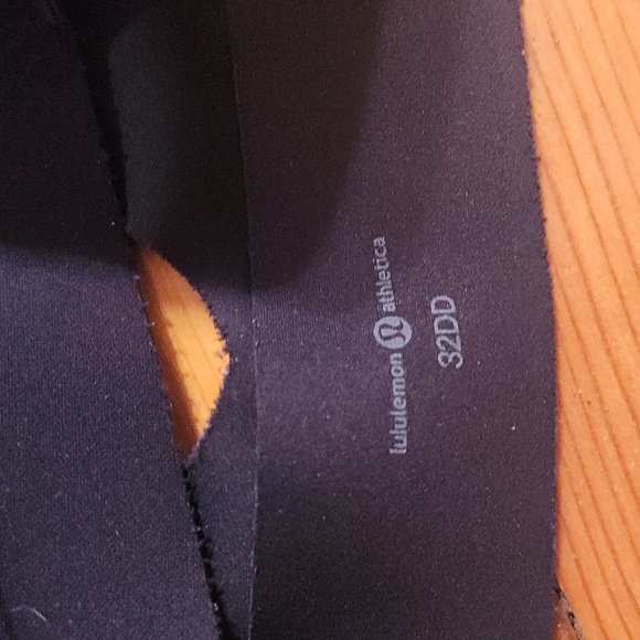 Lululemon Sports Bra - Picture 3 of 3